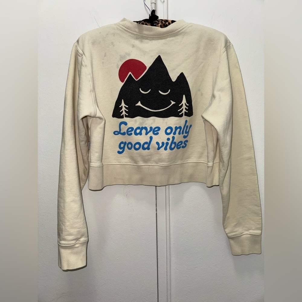 Parks Project cream pullover cropped sweater medium “Leave only Good Vibes” - Picture 3 of 7